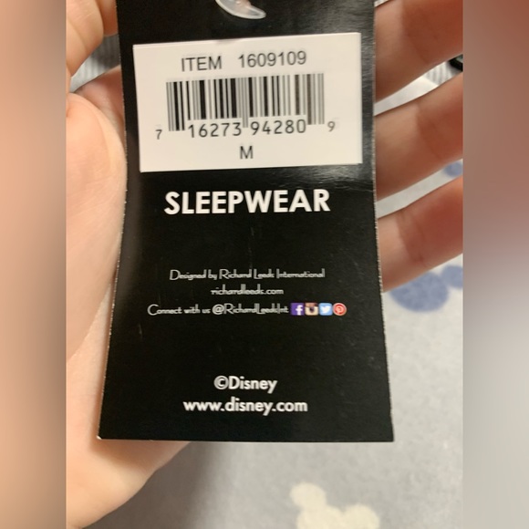 NWT Disney 2-piece pajama set - Picture 7 of 9